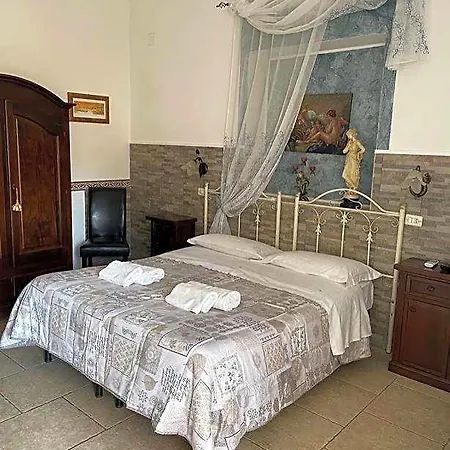 Pietrafitta 3*